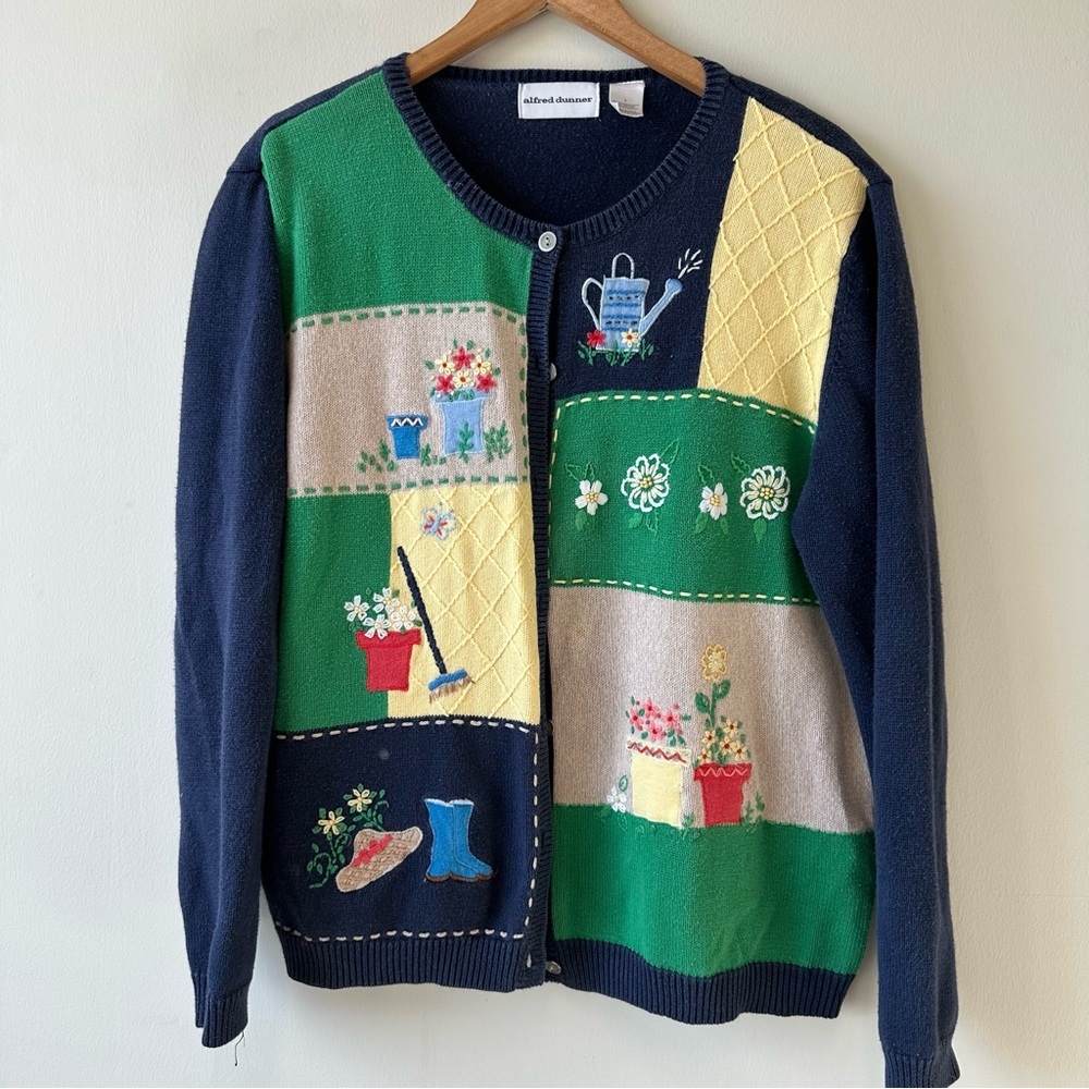 Quirky Vintage Navy and Green Gardening Themed Cardigan